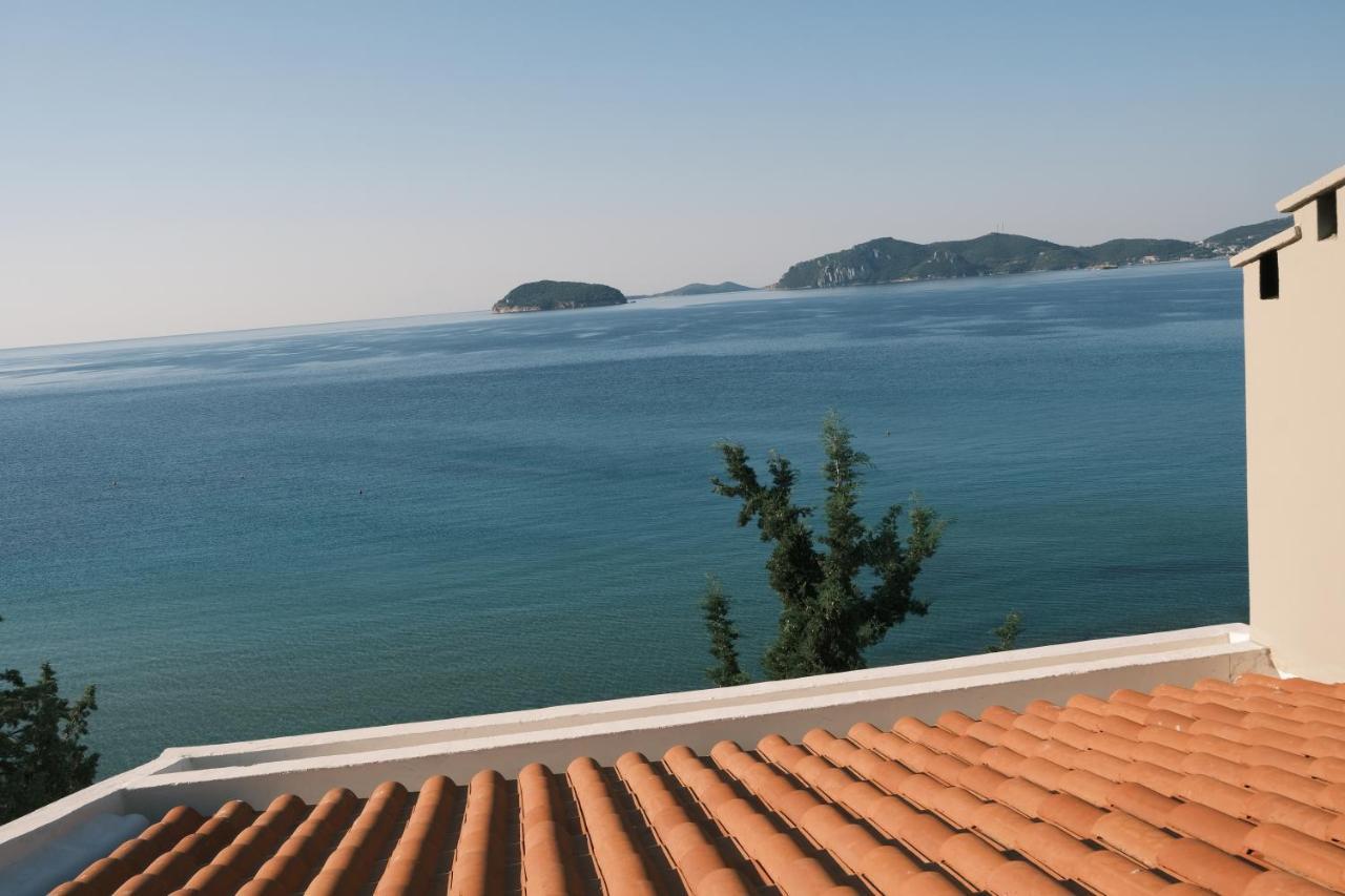 Ferienwohnung Crystal Bay PalaiónTsiflíkion Exterior foto